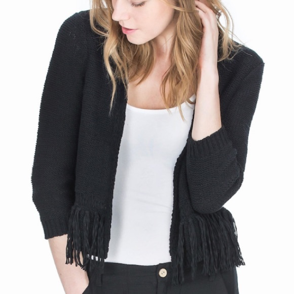 Leo & Sage Black Fringe Knit Jacket - Picture 2 of 8